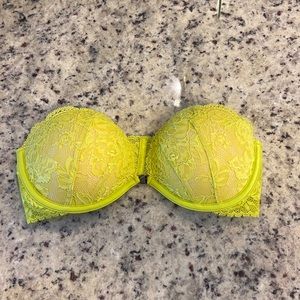 Like green front clip strapless bra